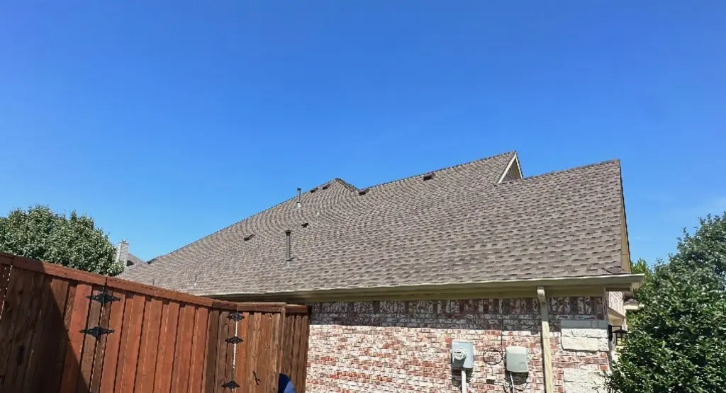 Completed roof replacement project in Holden